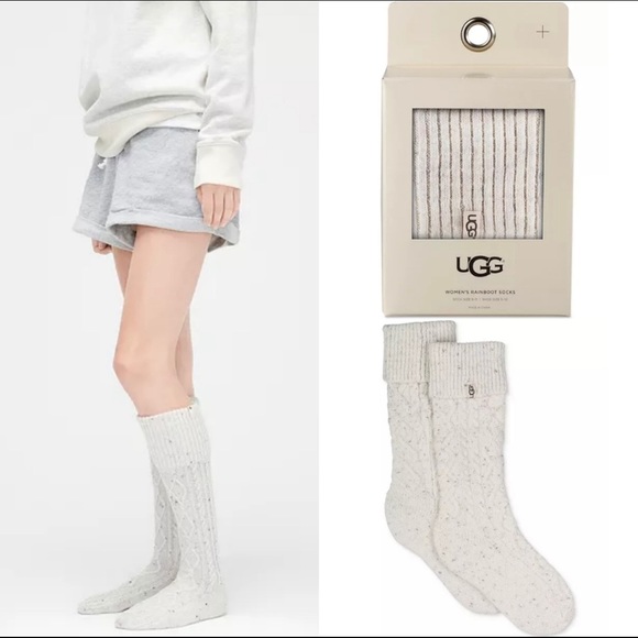 UGG Shaye Woman’s Boot Socks - Picture 2 of 15